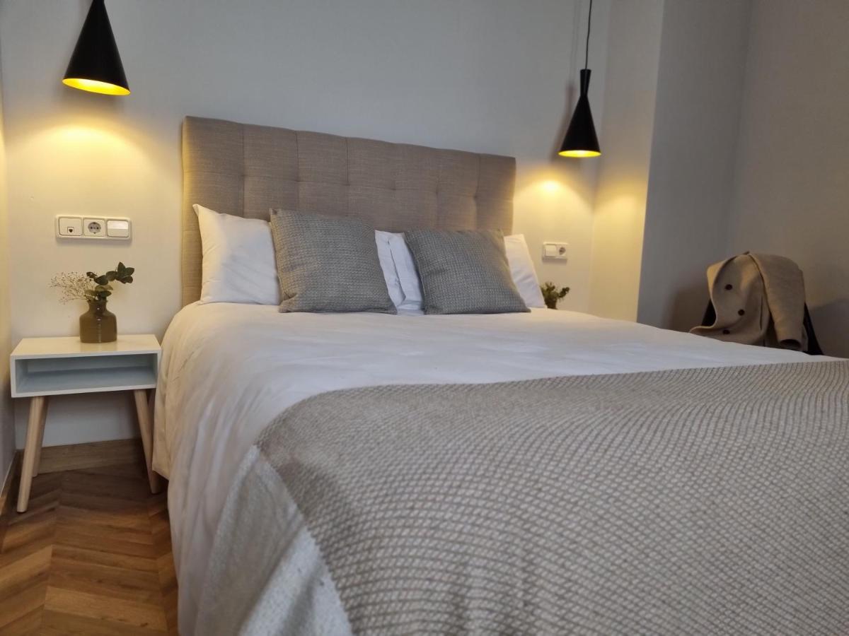 Cozy Apartment In The City Center Гранада Экстерьер фото